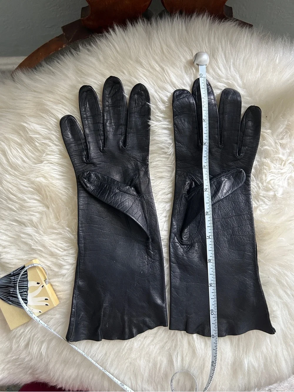 Classic Vintage Black lightweight Leather Women’s Driving Gloves